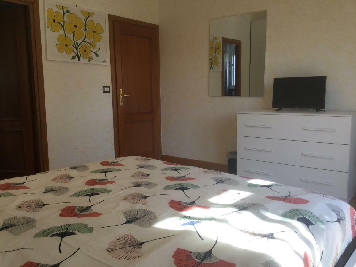 Applecat Hotel Рим Екстериор снимка
