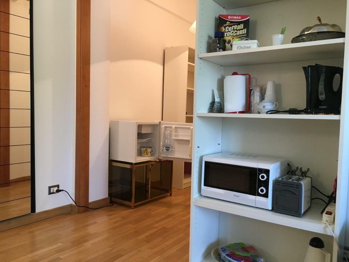 Applecat Hotel Рим Екстериор снимка